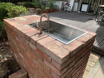 背面